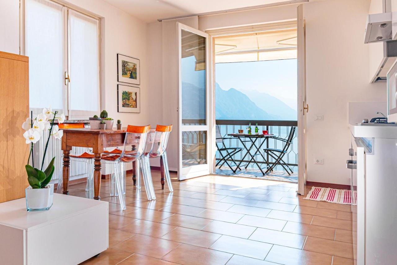 Iseolakerental - Vacanza Romantica Riva di Solto Exterior foto